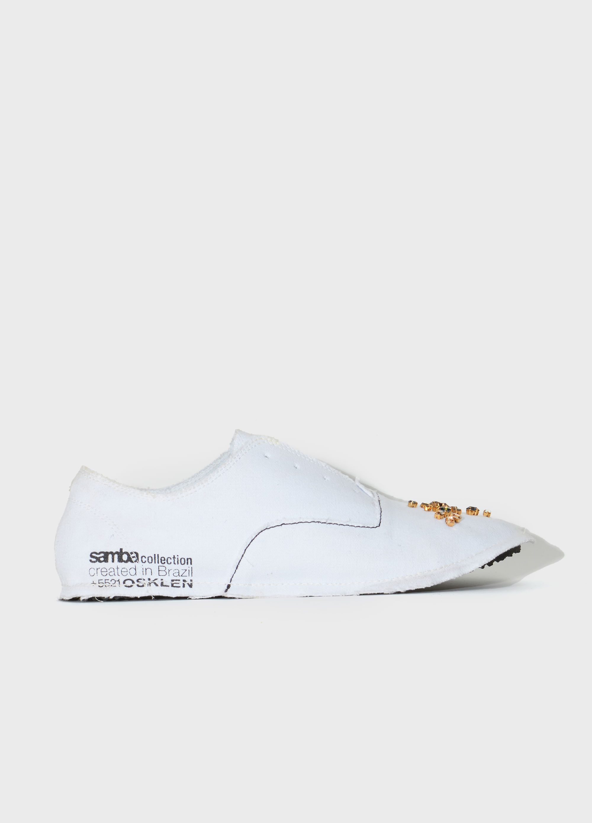 SAPATO SAMBA BORDADO FEM