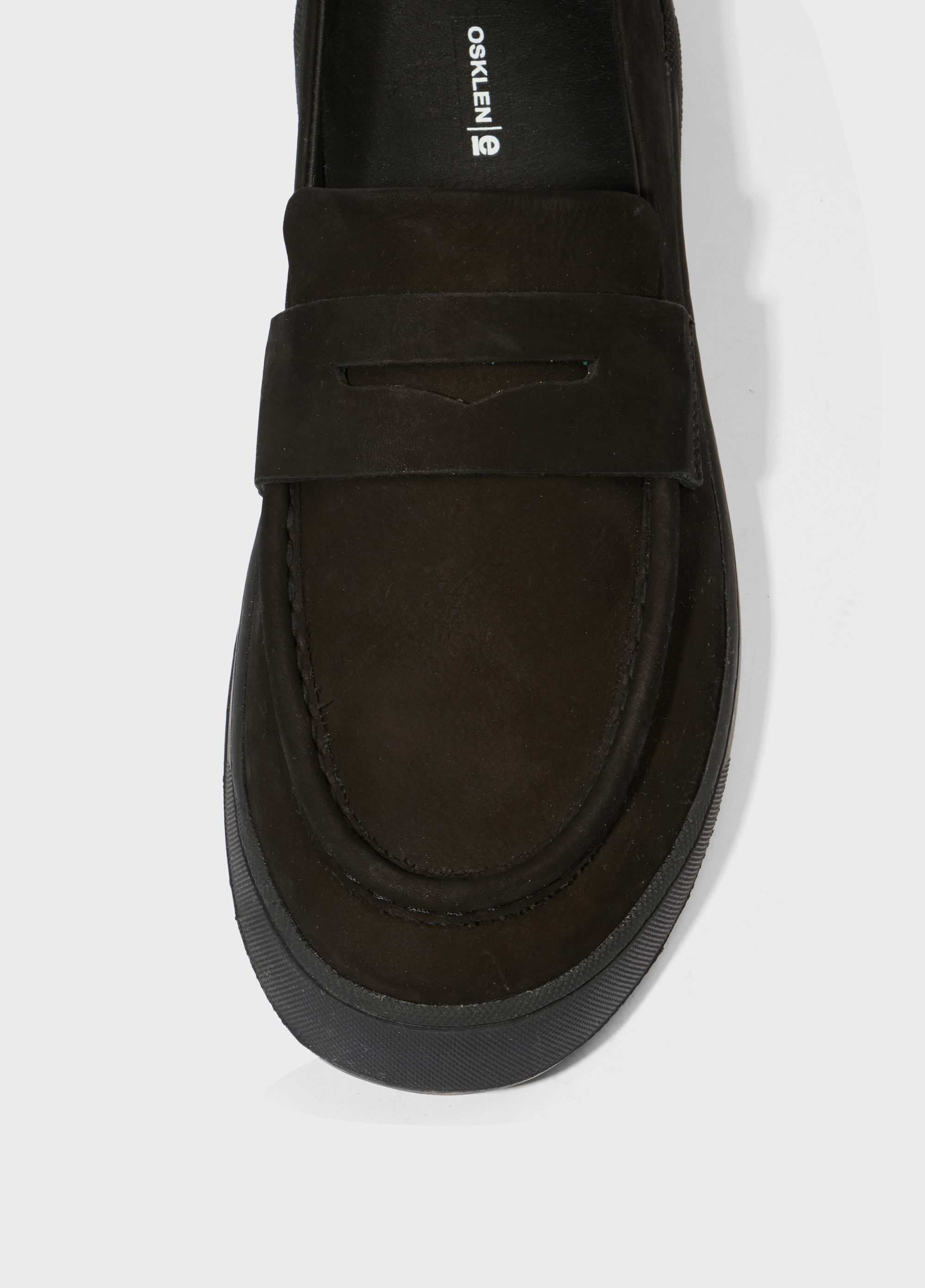 Tênis soho slip on black sole