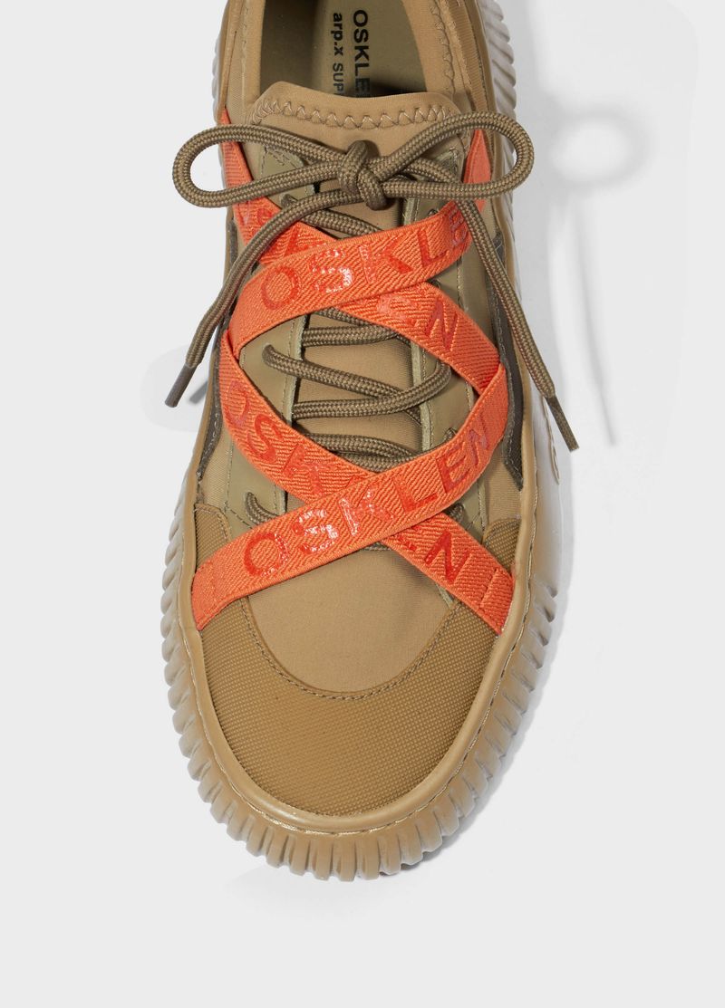 TENIS