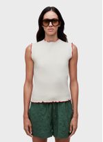 SLEEVELESS