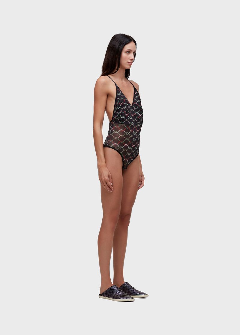 748571029_BODY_2