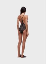 748571029_BODY_4