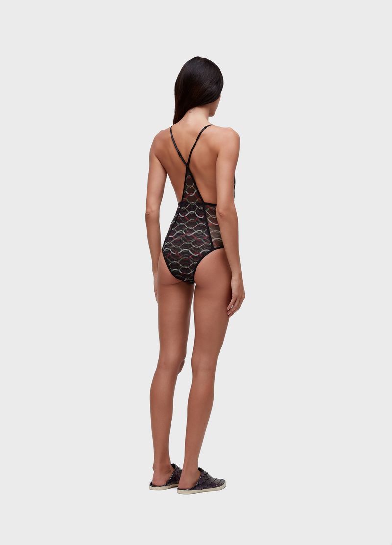 748571029_BODY_4