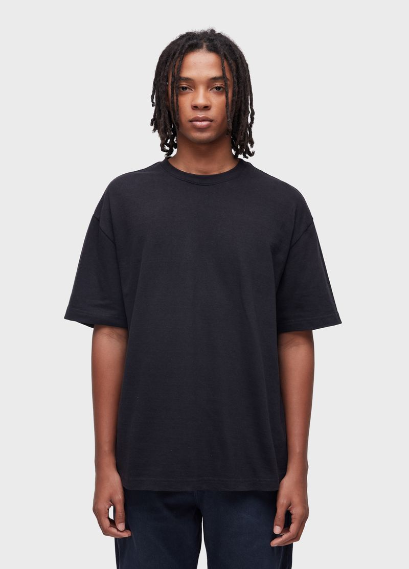 7447210_TSHIRT-OVER_1