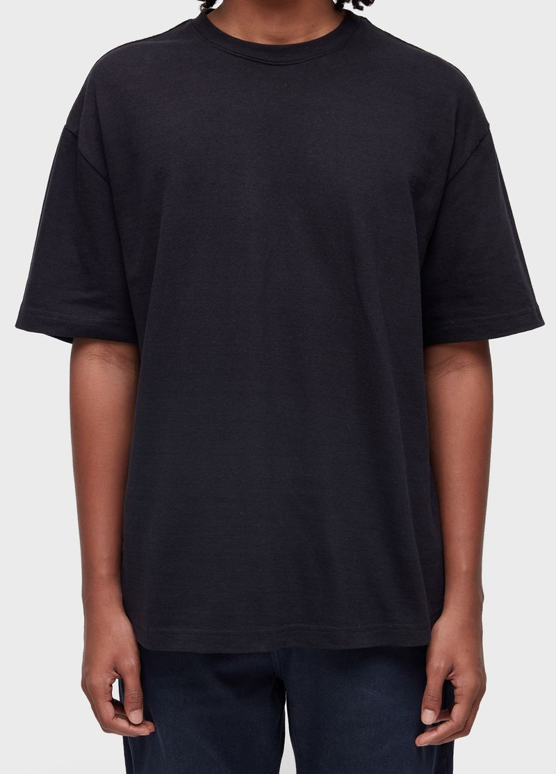 7447210_TSHIRT-OVER_3