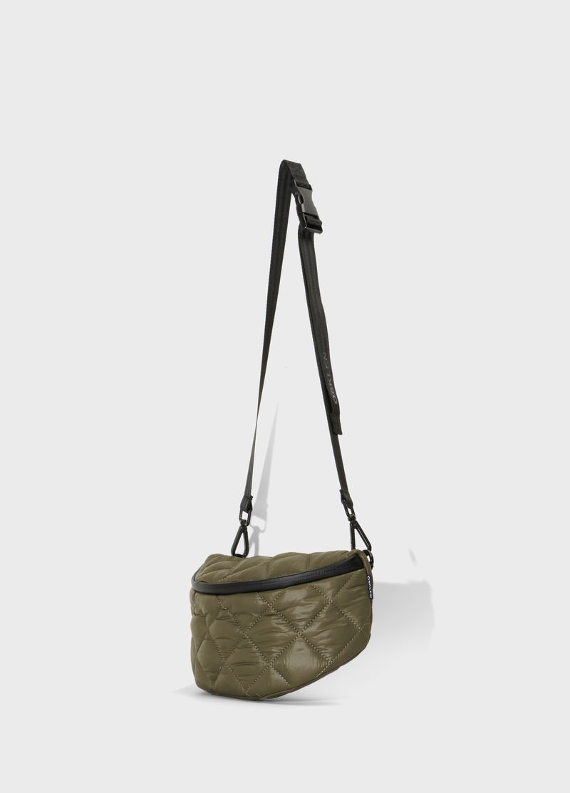 BOLSA POCHETE MATELASSE