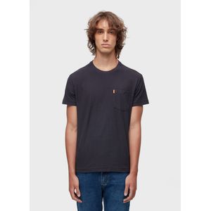 T-shirt washed pocket spot