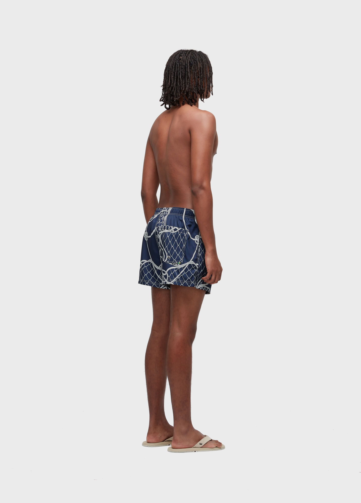 Resort short aquaone knot