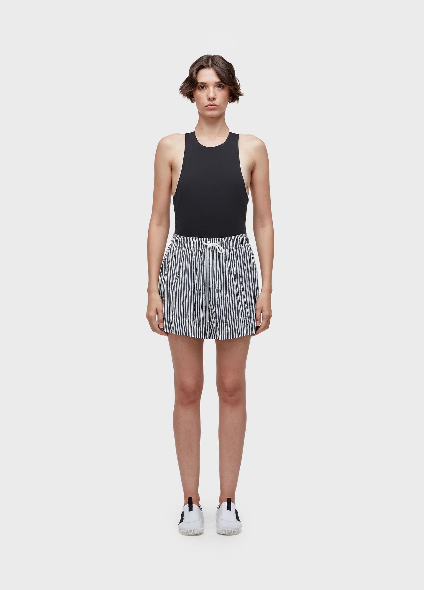 Short wrinkled tricoline fio tinto