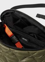 BOLSA POCHETE MATELASSE