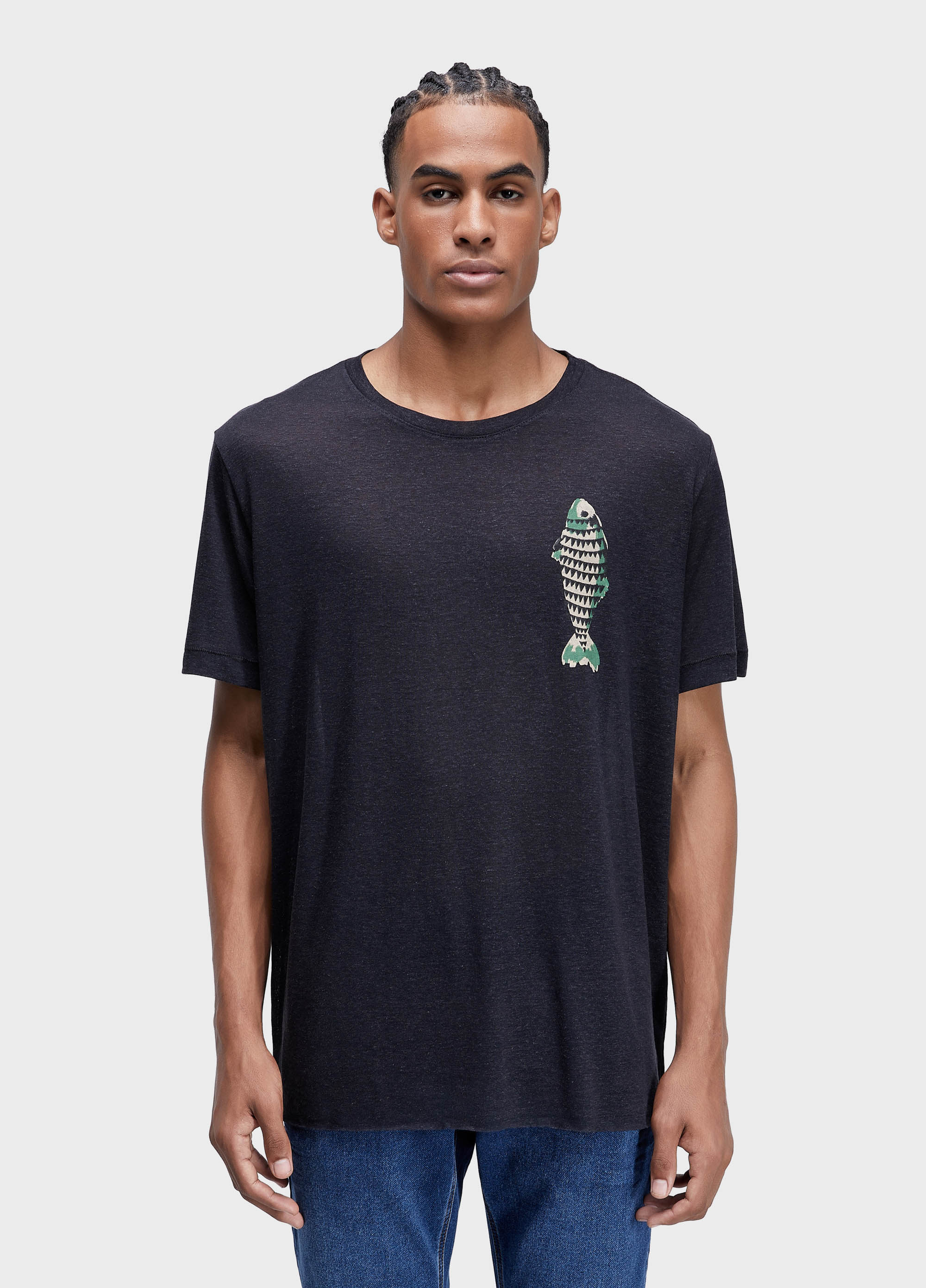T-shirt light linen fish