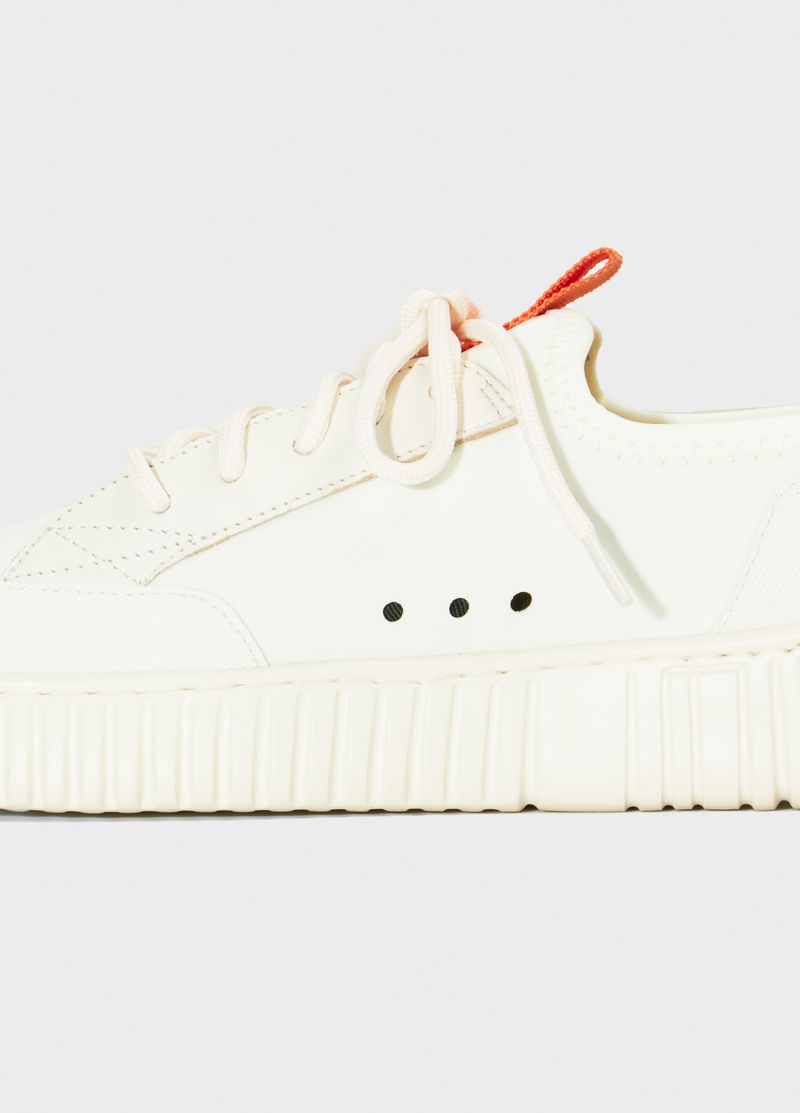 TENIS