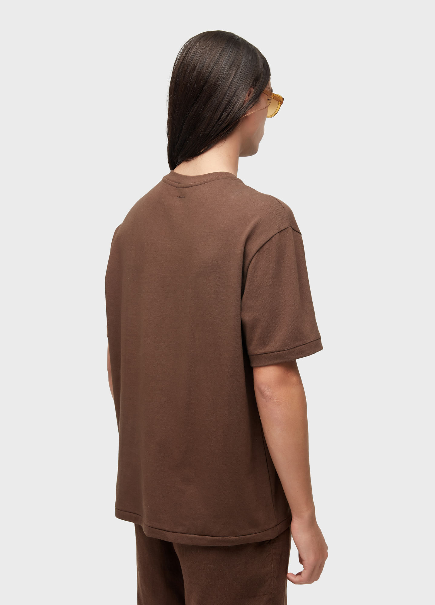 T-shirt over palm tree embroidered