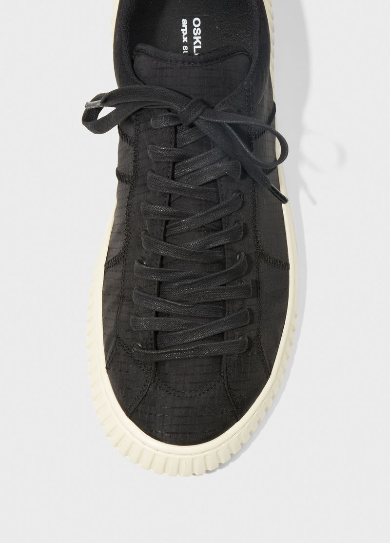 TENIS