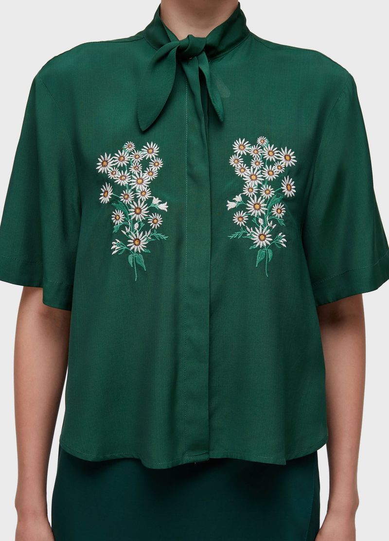 CAMISA MANGA CURTA BORDADO DAISY