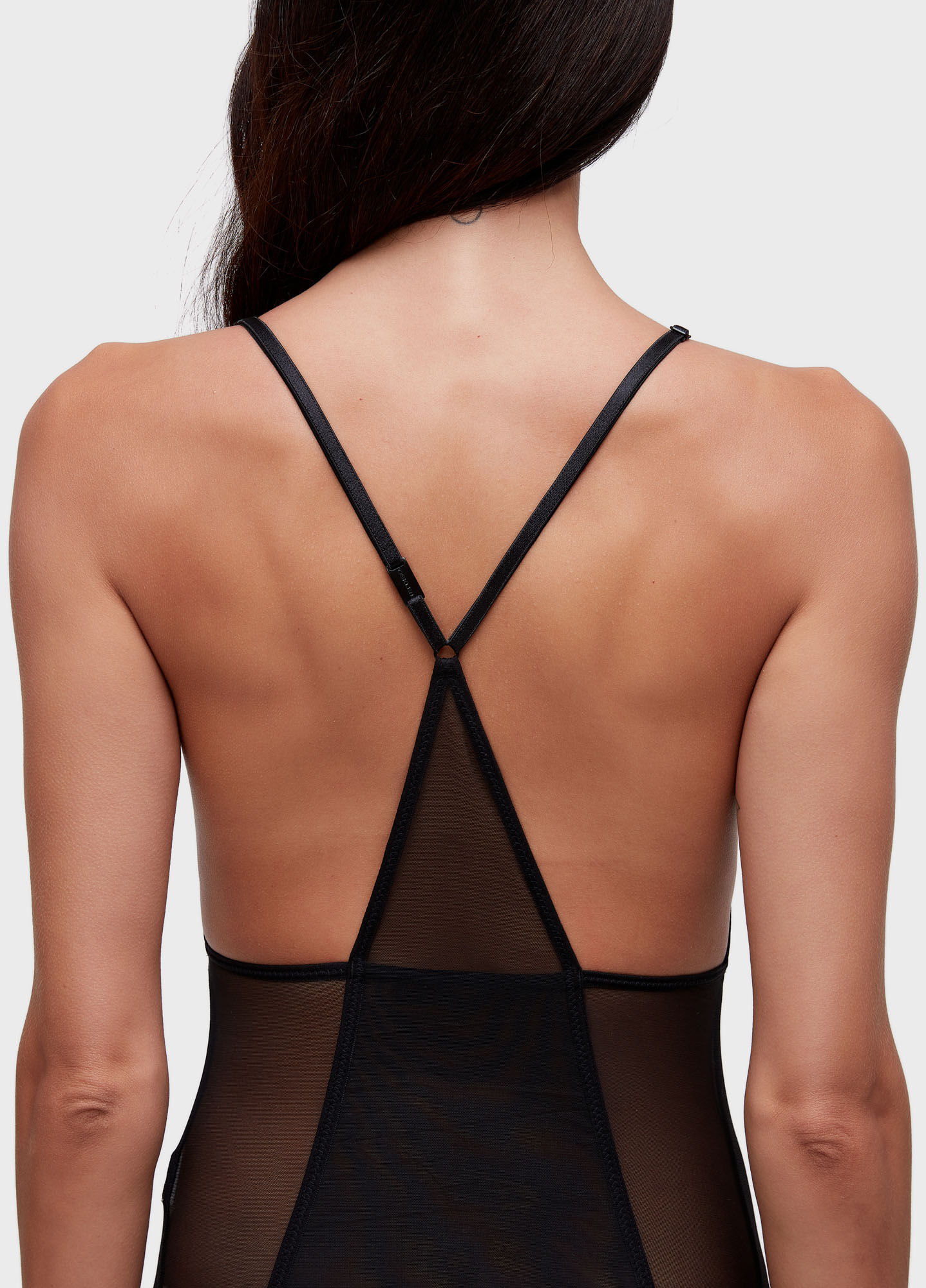 Body tule decote V