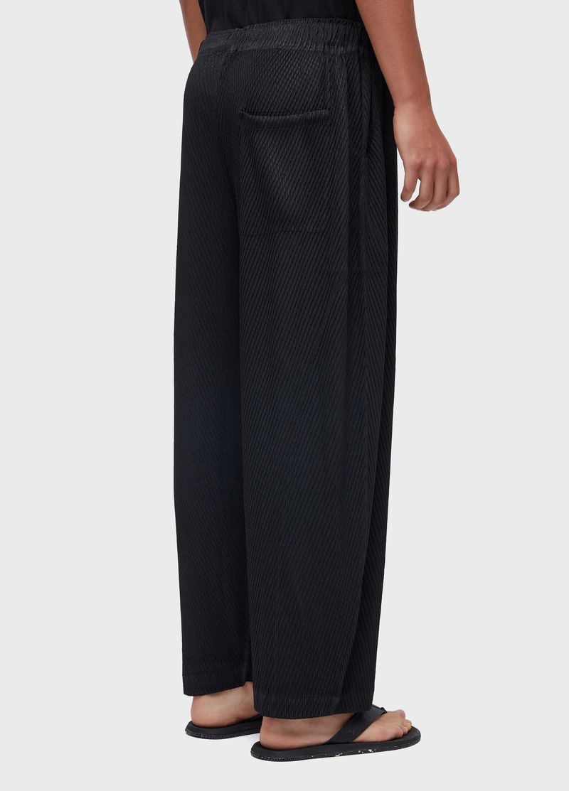 CALCA TOKYO PLEATED TROUSERS