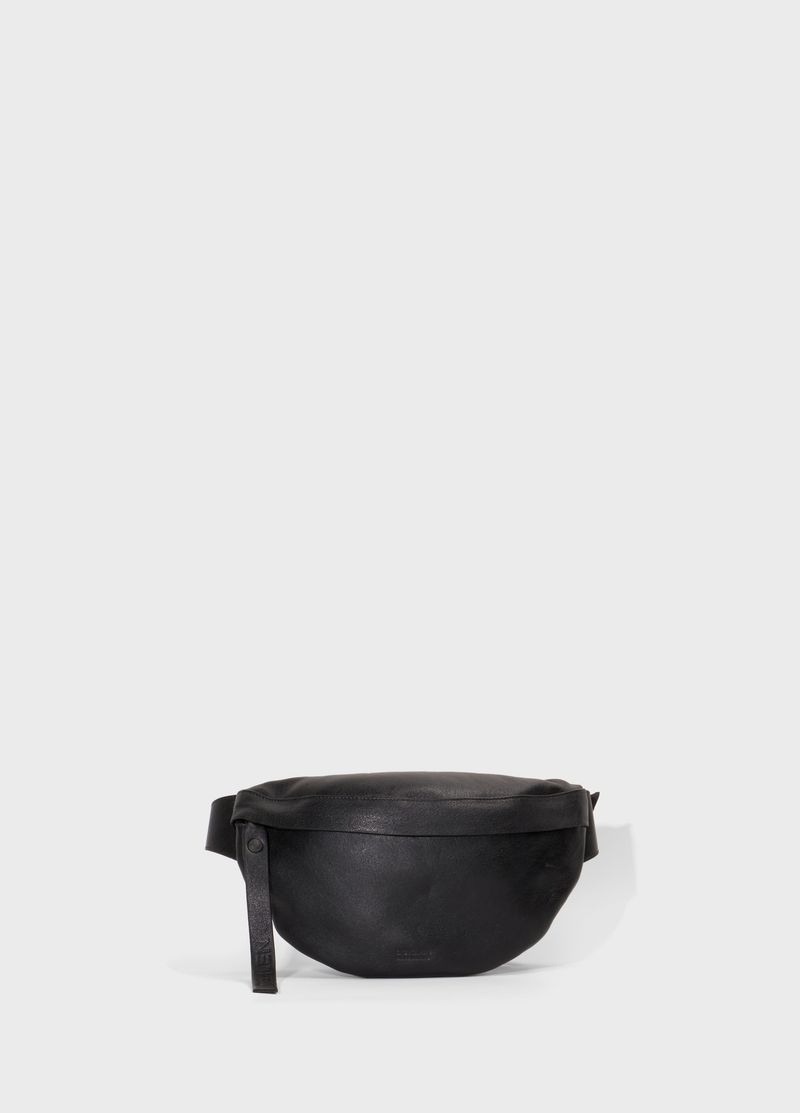 POCHETE LEATHER E BASICS