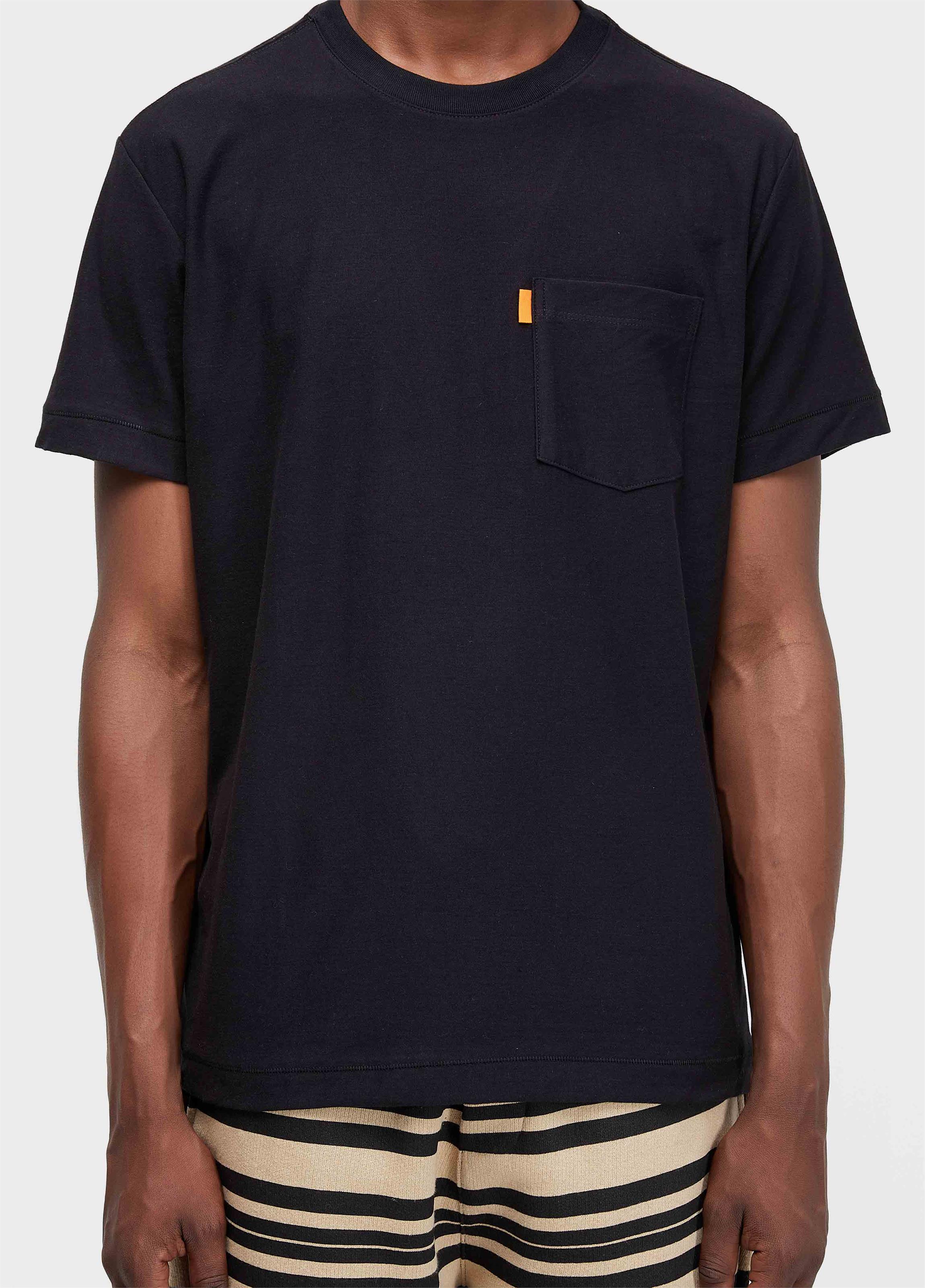 T-shirt washed pocket spot