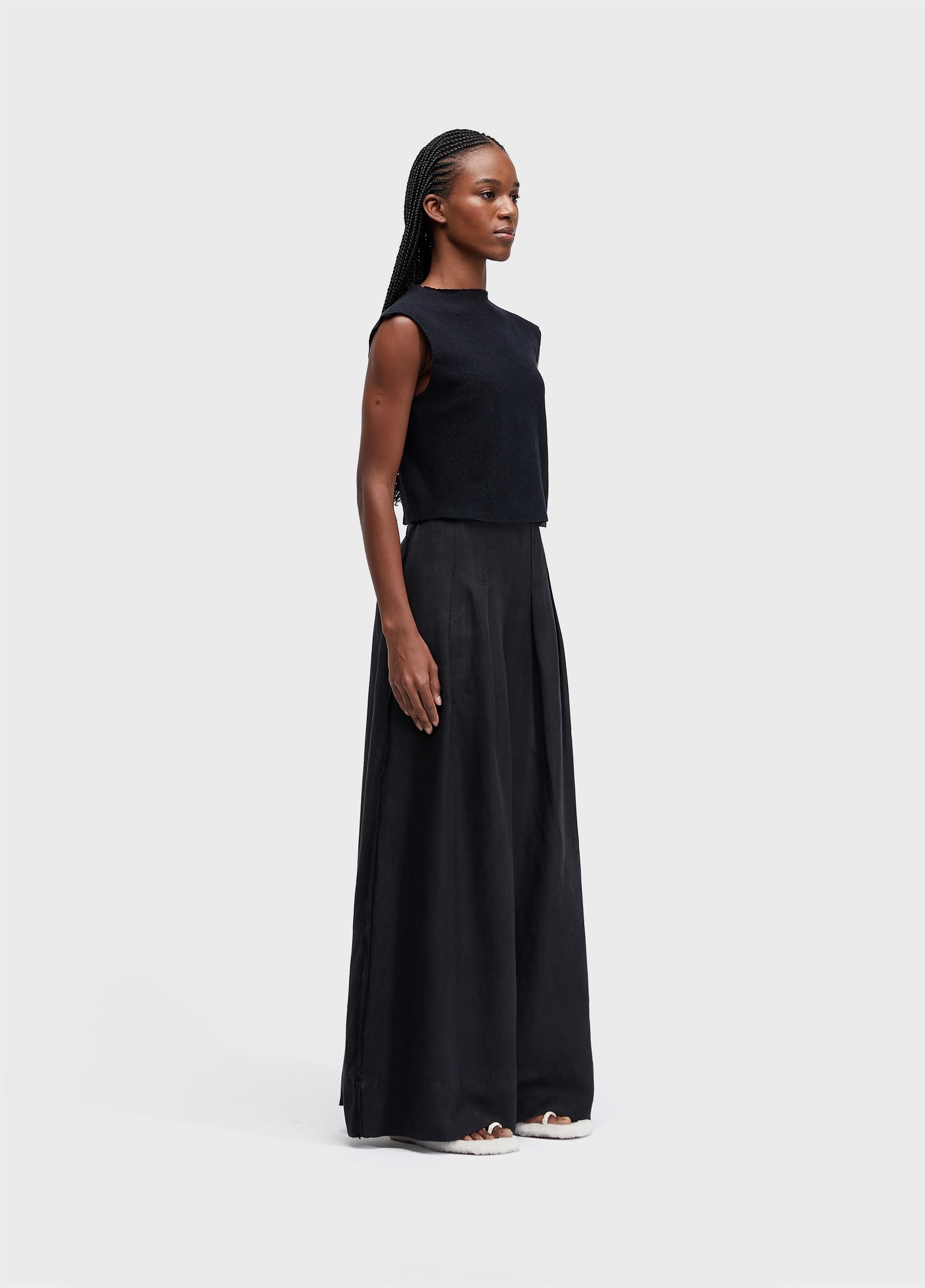 Sleeveless wool