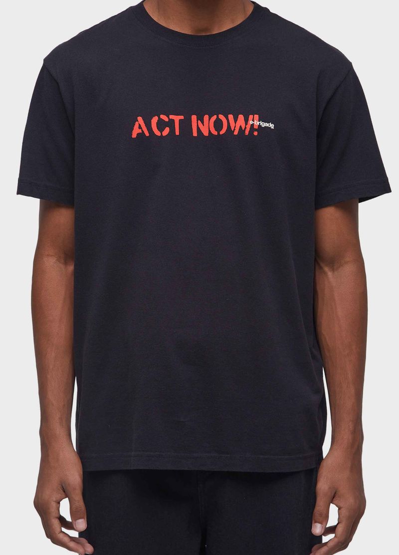 TSHIRT VINTAGE ACT NOW MANIFESTO MC