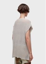 SLEEVELESS