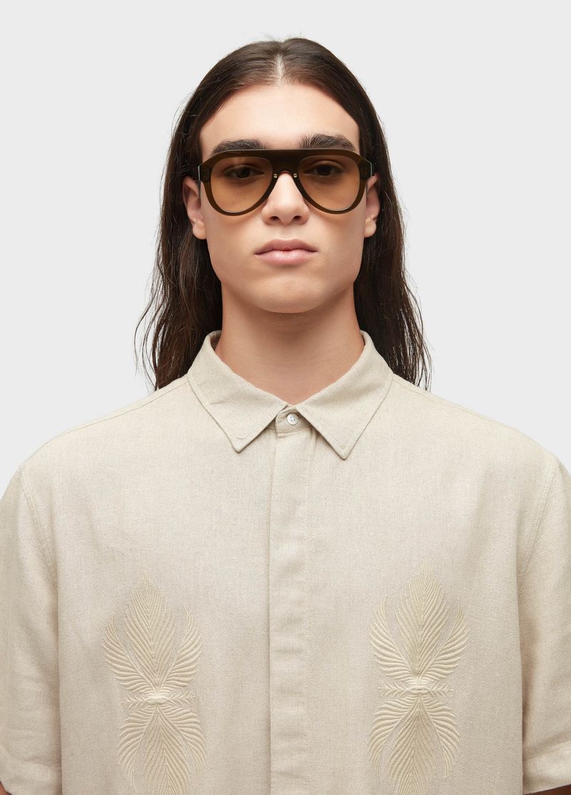 CAMISA