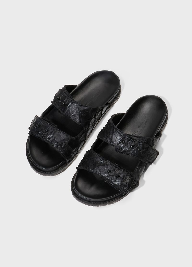 SANDALIA SLIDE TIRAS PIRARUCU