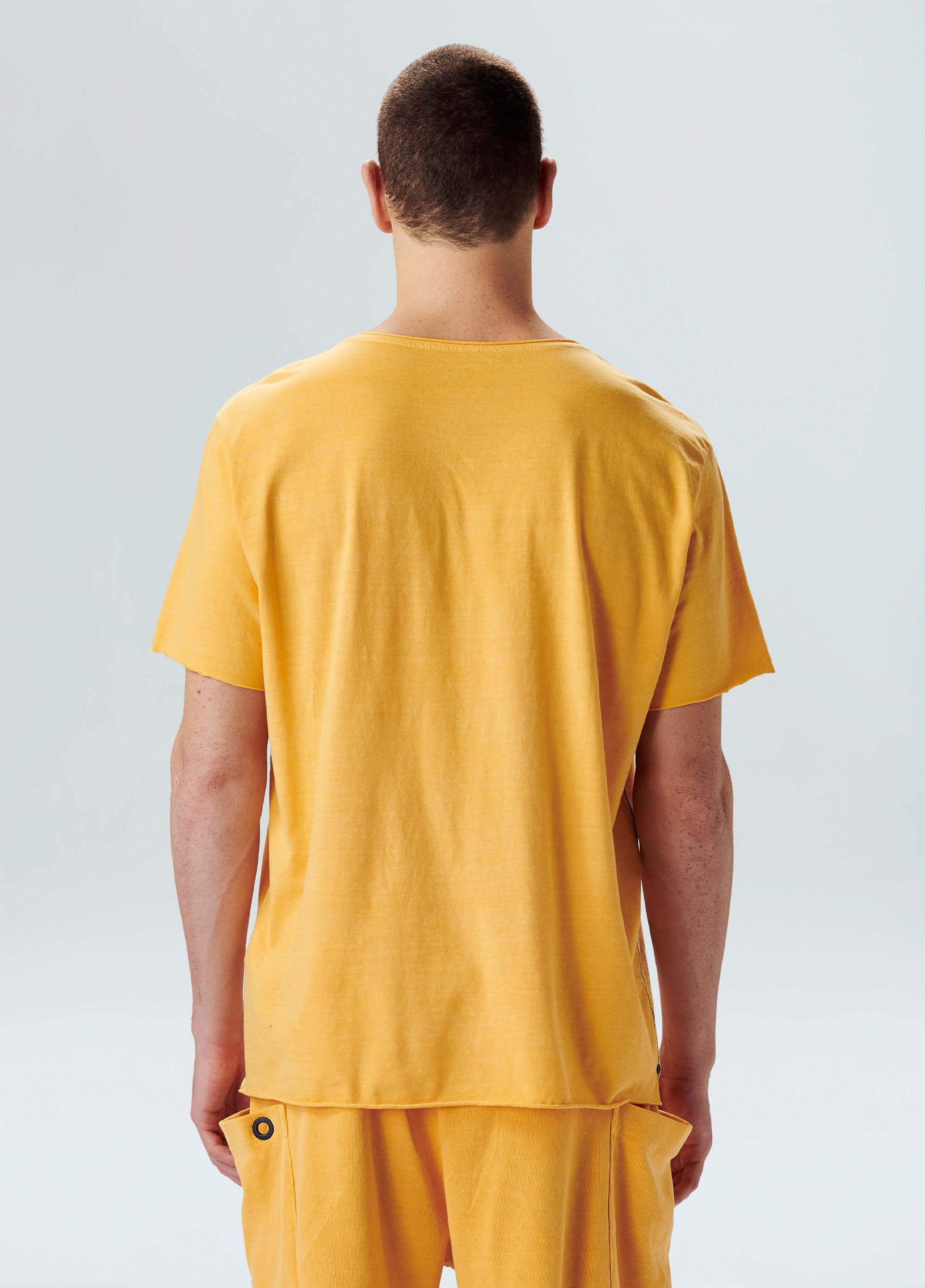 T-shirt  color basic
