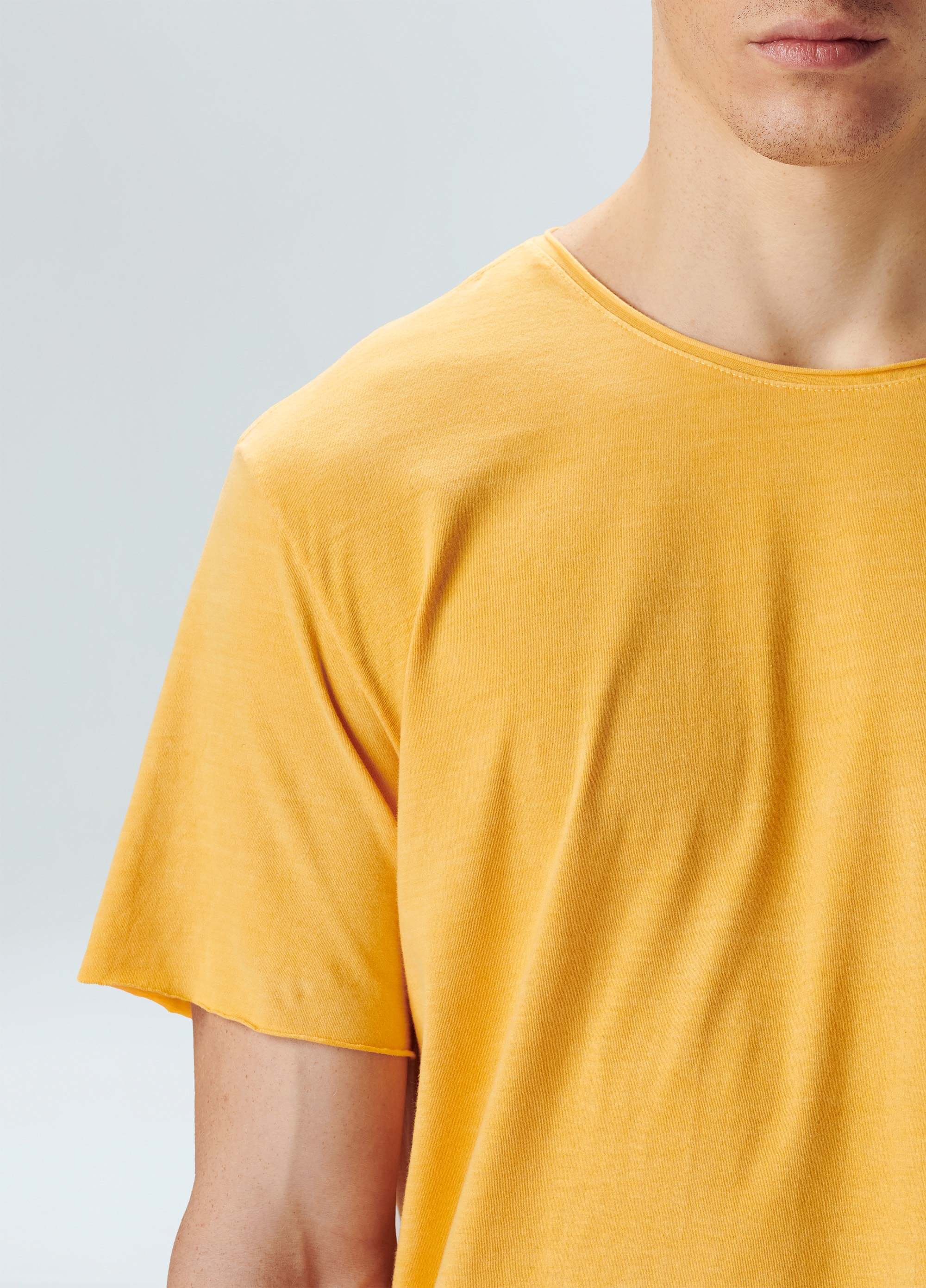 T-shirt  color basic