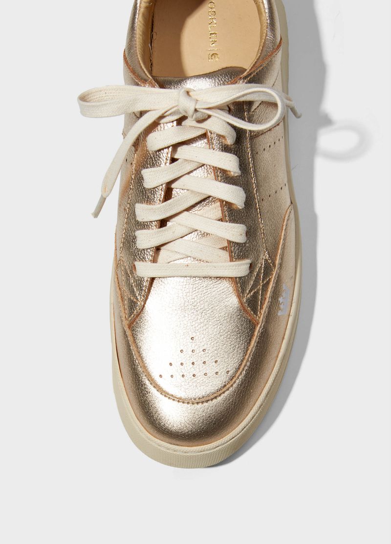 TENIS