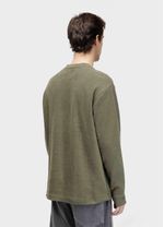 TSHIRT OVER RUSTIC CANELADO