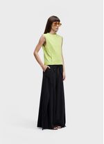 SLEEVELESS FEM PENCES