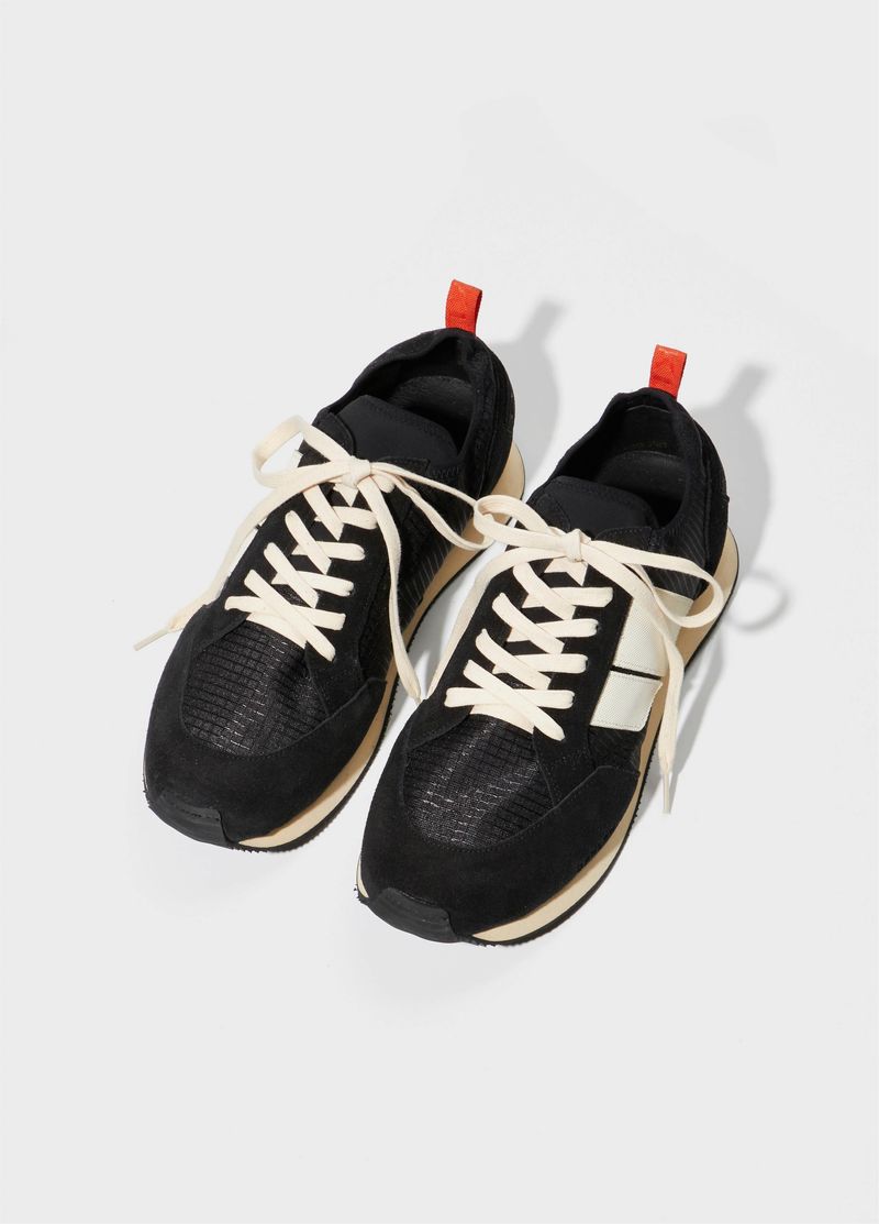 TENIS