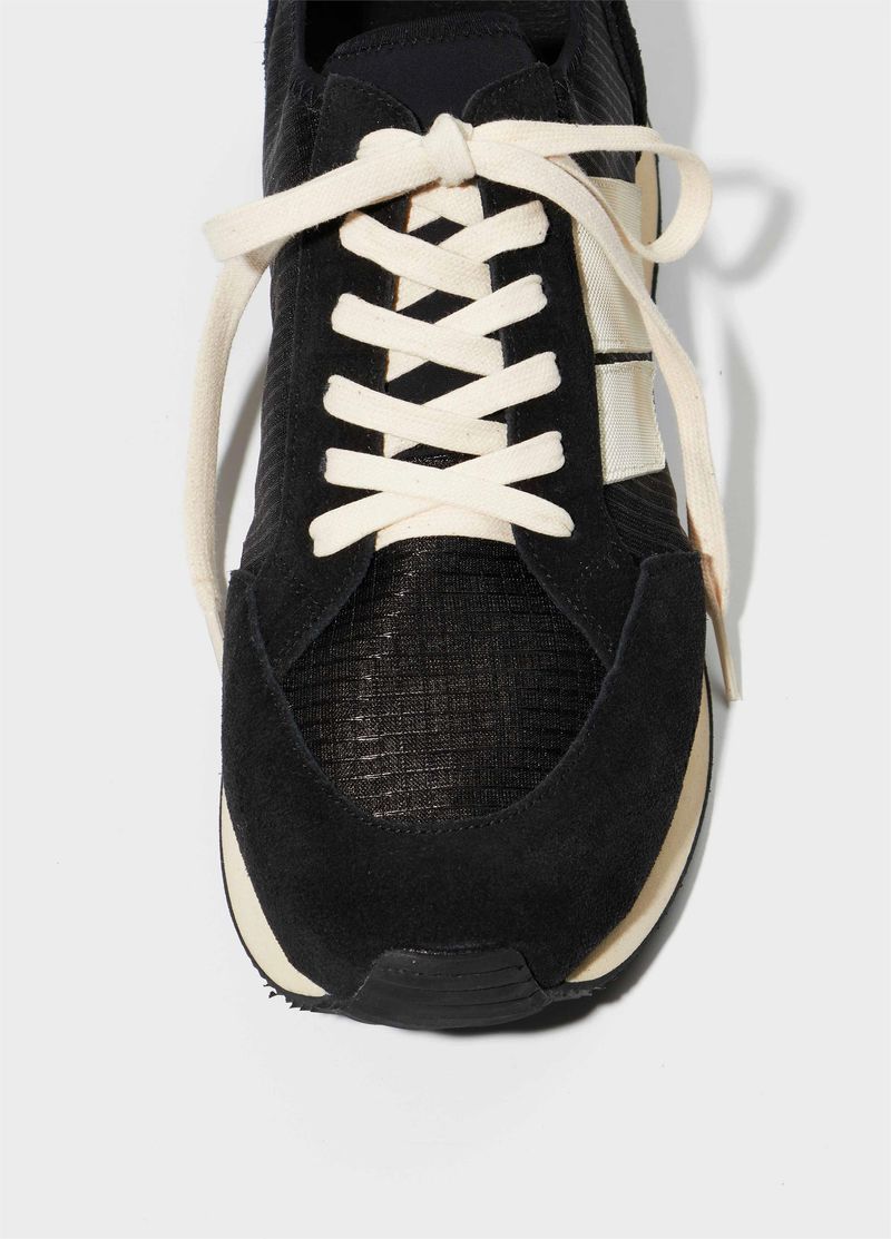 TENIS
