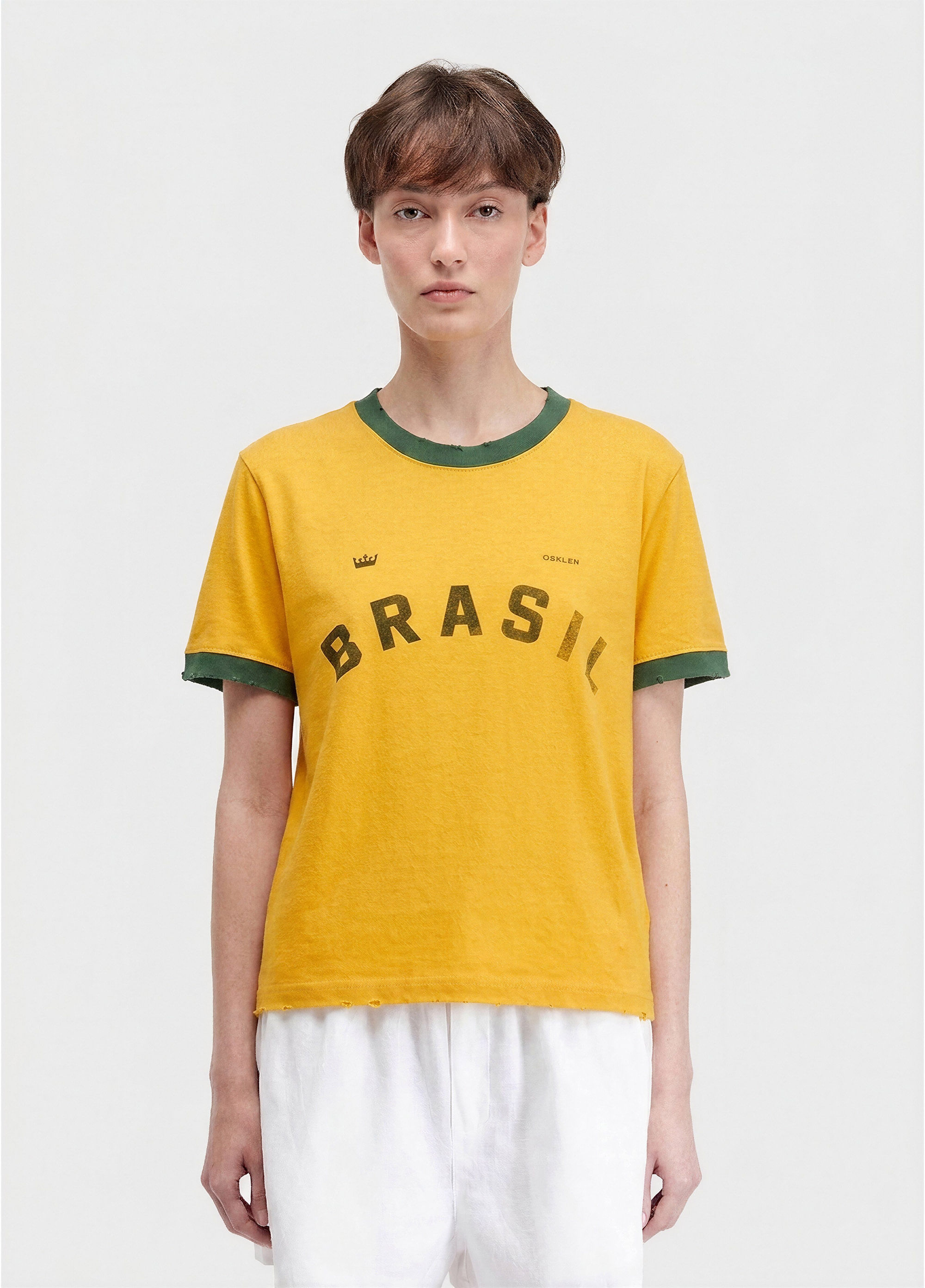 Camiseta Brazil da Osklen, marca de luxo consciente fundada no Rio de Janeiro